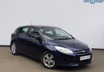Подержанный автомобиль Ford Focus Hatchback 2012 года (3 фото)