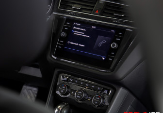 Подержанный автомобиль Volkswagen Tiguan 2018 года (17 фото)