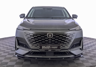 Подержанный автомобиль Changan UNI-K 2023 года (2 фото)