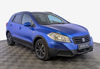 Подержанный автомобиль Suzuki SX4 Hatchback 2014 года (3 фото)