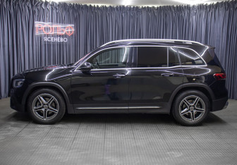 Подержанный автомобиль Mercedes-Benz GLB 2021 года (8 фото)
