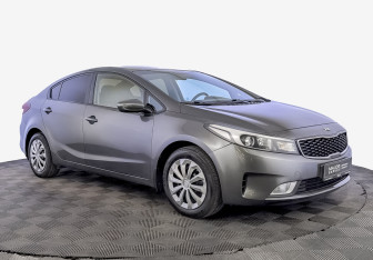Подержанный автомобиль Kia Cerato Sedan 2018 года (3 фото)