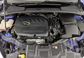 Подержанный автомобиль Ford Focus Sedan 2019 года (8 фото)