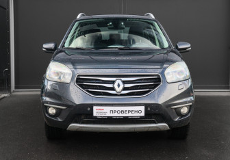 Подержанный автомобиль Renault Koleos 2013 года (2 фото)