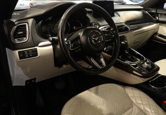 Подержанный автомобиль Mazda CX-9 2021 года (16 фото)