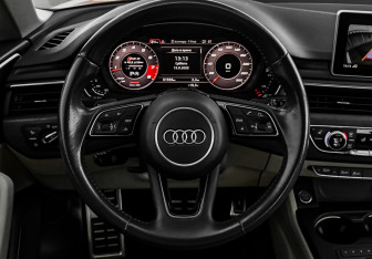 Подержанный автомобиль Audi A5 Coupe 2017 года (12 фото)