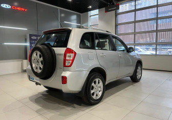 Подержанный автомобиль Chery Tiggo (T11) 2013 года (4 фото)