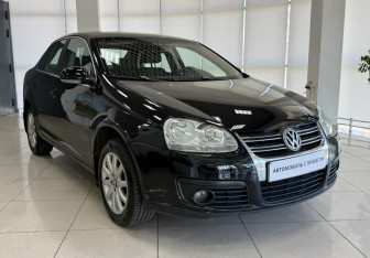 Подержанный автомобиль Volkswagen Jetta Sedan 2008 года (3 фото)