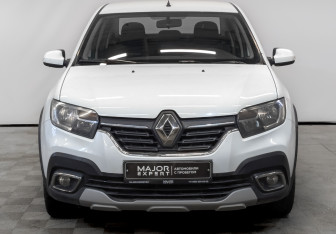 Подержанный автомобиль Renault Logan Sedan 2021 года (2 фото)