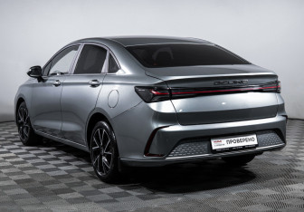 Подержанный автомобиль BAIC U5 Plus 2023 года (7 фото)