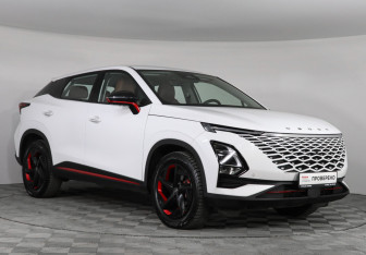 Подержанный автомобиль Omoda C5 2022 года (3 фото)
