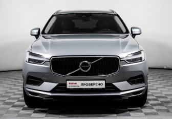 Подержанный автомобиль Volvo XC60 2018 года (2 фото)