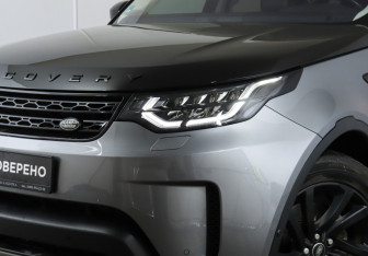 Подержанный автомобиль Land Rover Discovery 2019 года (24 фото)