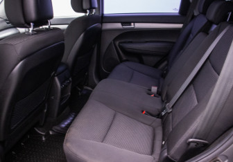 Подержанный автомобиль Kia Sorento 2014 года (11 фото)