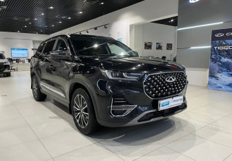 Подержанный автомобиль Chery Tiggo 8 Pro 2022 года (3 фото)