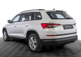 Подержанный автомобиль Skoda Kodiaq 2021 года (7 фото)