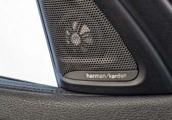 Подержанный автомобиль BMW X6 2016 года (30 фото)