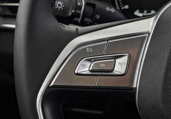 Новый Москвич 6 2025 (27 фото)