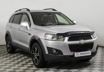 Подержанный автомобиль Chevrolet Captiva 2012 года (3 фото)