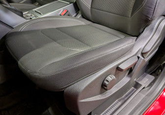 Подержанный автомобиль Ford Kuga 2017 года (21 фото)