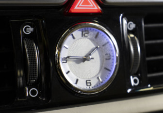 Подержанный автомобиль Genesis G90 2017 года (23 фото)