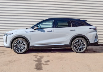 Подержанный автомобиль Exeed RX 2024 года (8 фото)