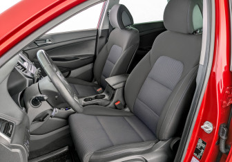 Подержанный автомобиль Hyundai Tucson 2016 года (20 фото)