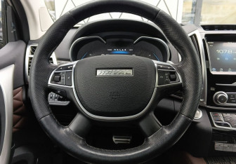 Подержанный автомобиль Haval H9 2022 года (13 фото)