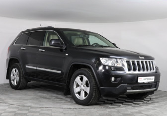 Подержанный автомобиль Jeep Grand Cherokee 2012 года (3 фото)