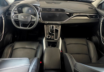 Подержанный автомобиль Geely Atlas Pro 2023 года (9 фото)