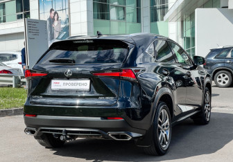 Подержанный автомобиль Lexus NX 2018 года (5 фото)