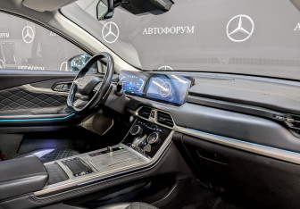 Подержанный автомобиль Exeed TXL 2022 года (11 фото)