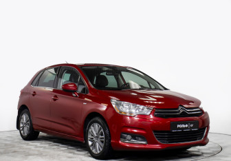 Подержанный автомобиль Citroen C4 Hatchback 2012 года (2 фото)
