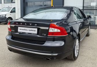 Подержанный автомобиль Volvo S80 2014 года (5 фото)