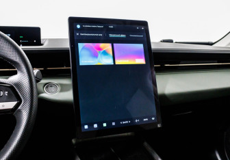 Подержанный автомобиль Changan Lamore 2024 года (20 фото)