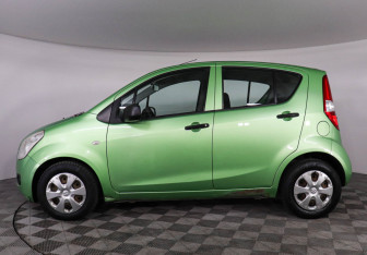 Подержанный автомобиль Suzuki Splash 2010 года (8 фото)