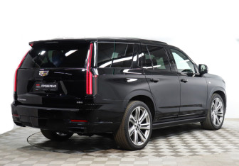 Подержанный автомобиль Cadillac Escalade Suv 2025 года (5 фото)