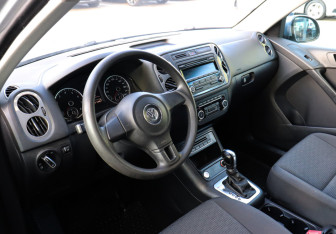 Подержанный автомобиль Volkswagen Tiguan 2013 года (7 фото)