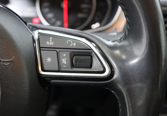 Подержанный автомобиль Audi A6 Sedan 2014 года (17 фото)