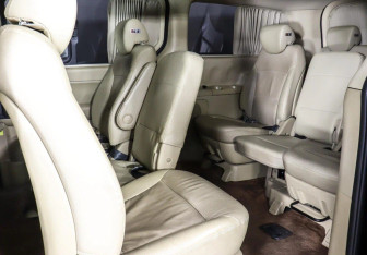 Подержанный автомобиль Hyundai Grand Starex 2016 года (9 фото)