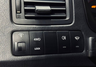 Подержанный автомобиль Hyundai Tucson 2008 года (16 фото)