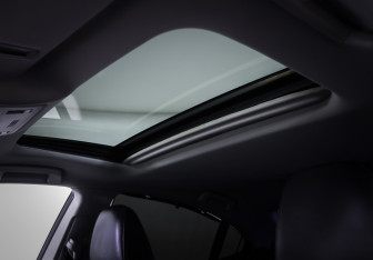 Подержанный автомобиль Lexus ES 2014 года (17 фото)