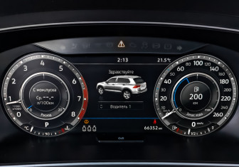 Подержанный автомобиль Volkswagen Tiguan 2018 года (16 фото)