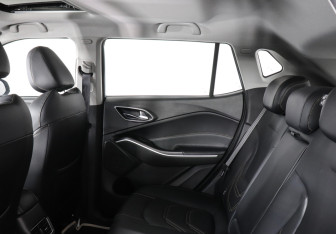 Подержанный автомобиль Москвич 3 2023 года (12 фото)