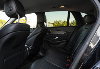 Подержанный автомобиль Mercedes-Benz GLC Coupe 2019 года (17 фото)