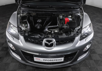 Подержанный автомобиль Mazda CX-7 2010 года (9 фото)