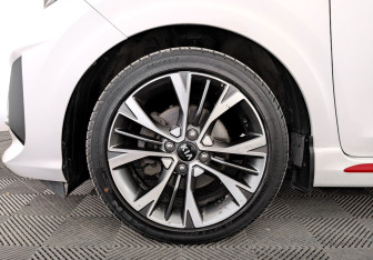 Подержанный автомобиль Kia Picanto 2021 года (18 фото)