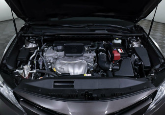 Подержанный автомобиль Toyota Camry Sedan 2019 года (7 фото)