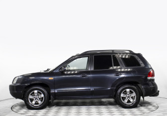 Подержанный автомобиль Hyundai Santa Fe 2010 года (8 фото)