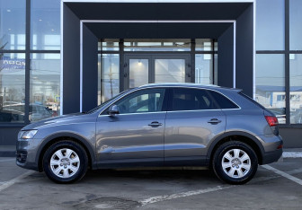 Подержанный автомобиль Audi Q3 2012 года (8 фото)